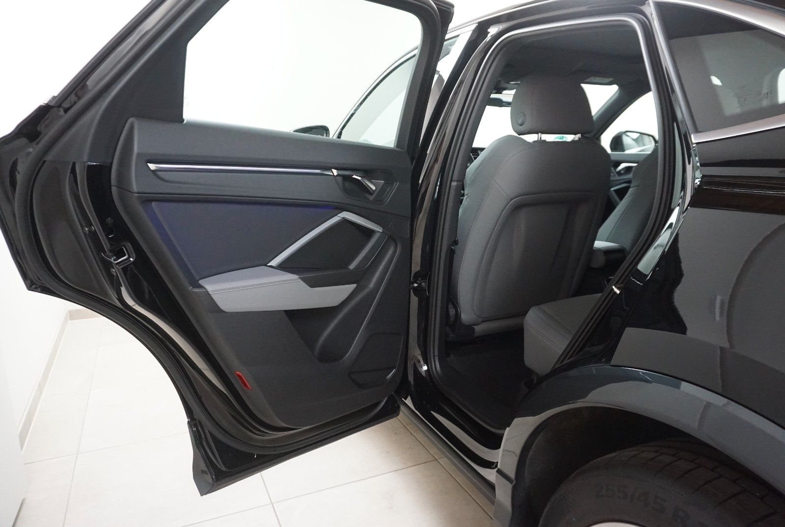 Audi Q3 Sportback 40 TFSI quattro ACC PANO S-LINE foto 25