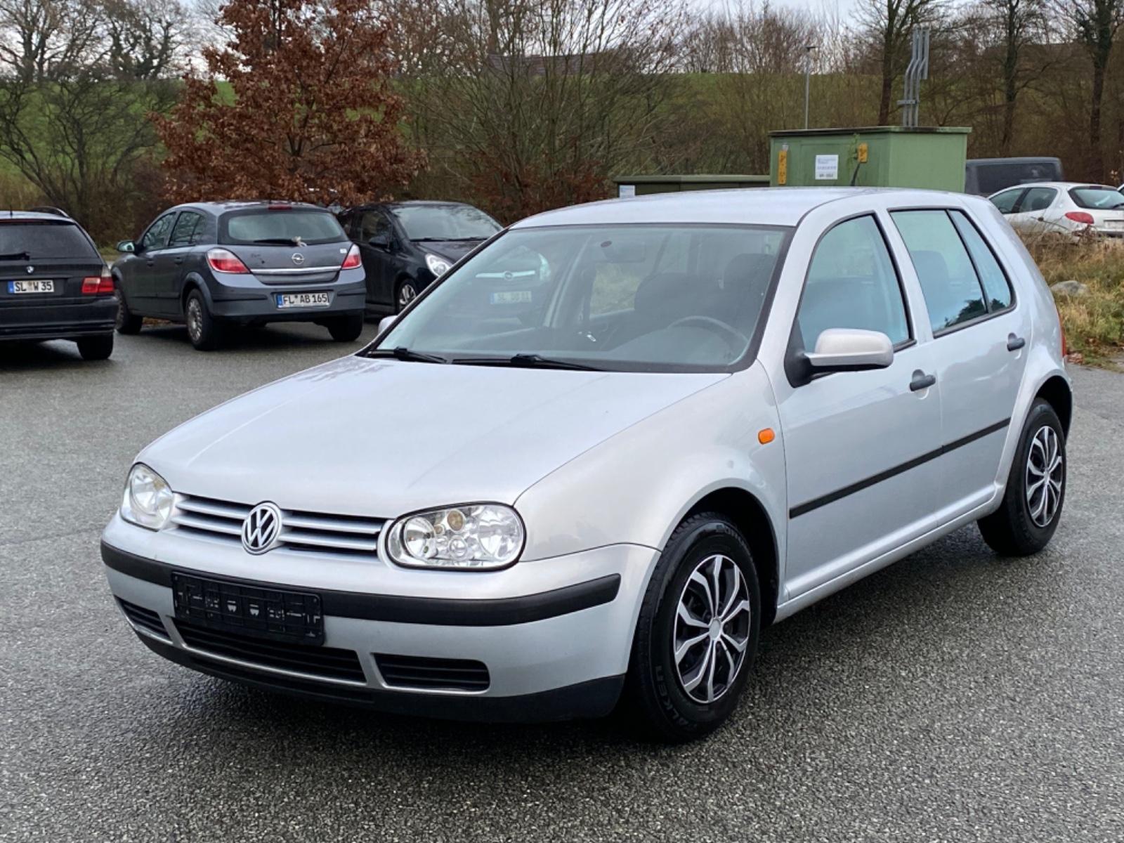 Volkswagen Golf 1.6 Auto Comfortline Automatik Tüv 06.2027