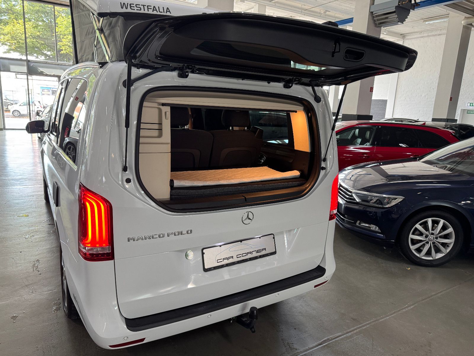 Fahrzeugabbildung Mercedes-Benz V 220 d 9GT MARCO POLO SPORTPAKET AHK LED MBUX+