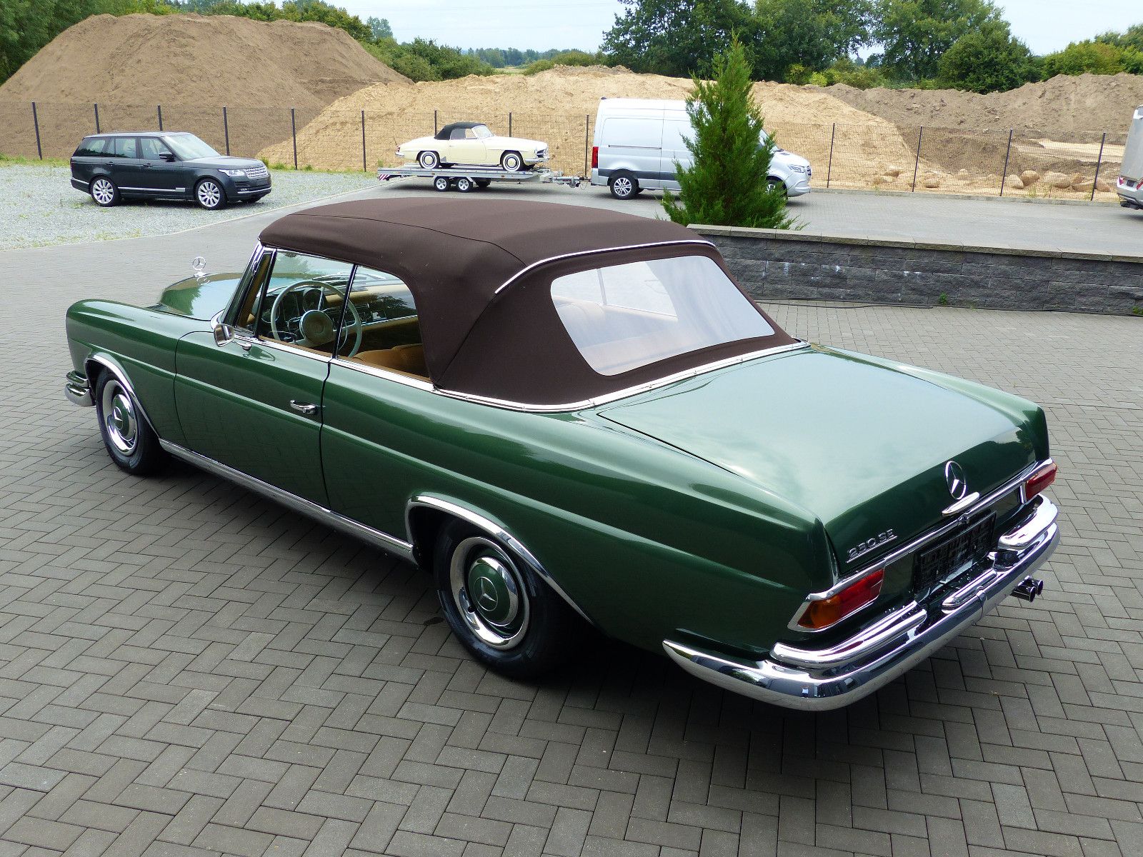 Fahrzeugabbildung Mercedes-Benz 250 SE Cabriolet Conversion