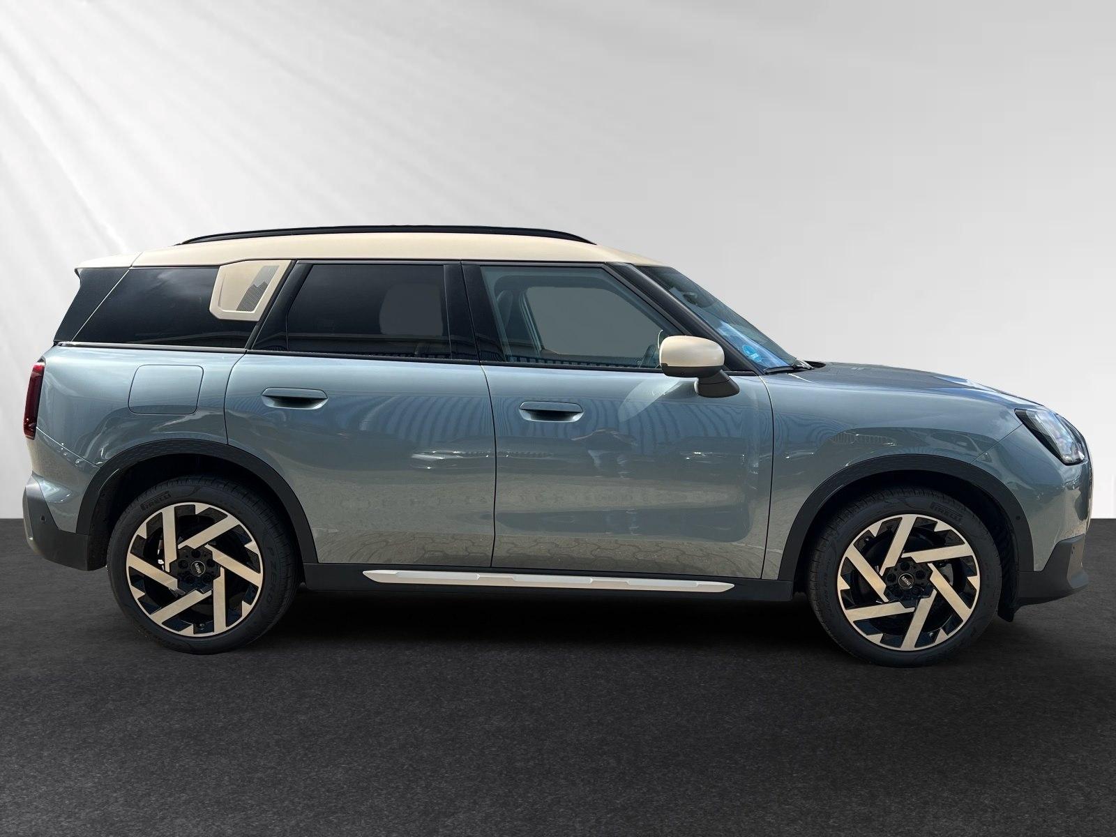MINI Countryman C Paket XL|AHK|Pano|Head-Up