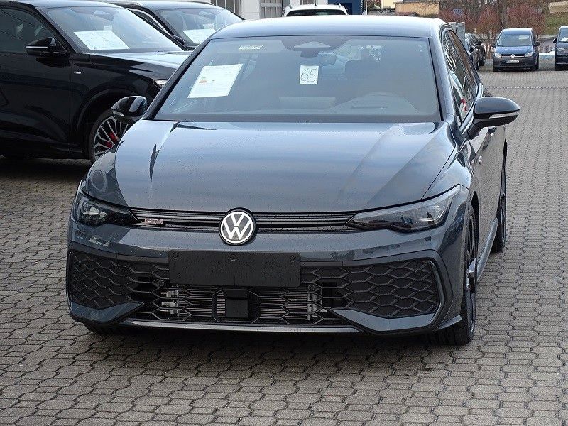 Volkswagen Golf GTI 2.0 TSI DSG Black Style foto 2