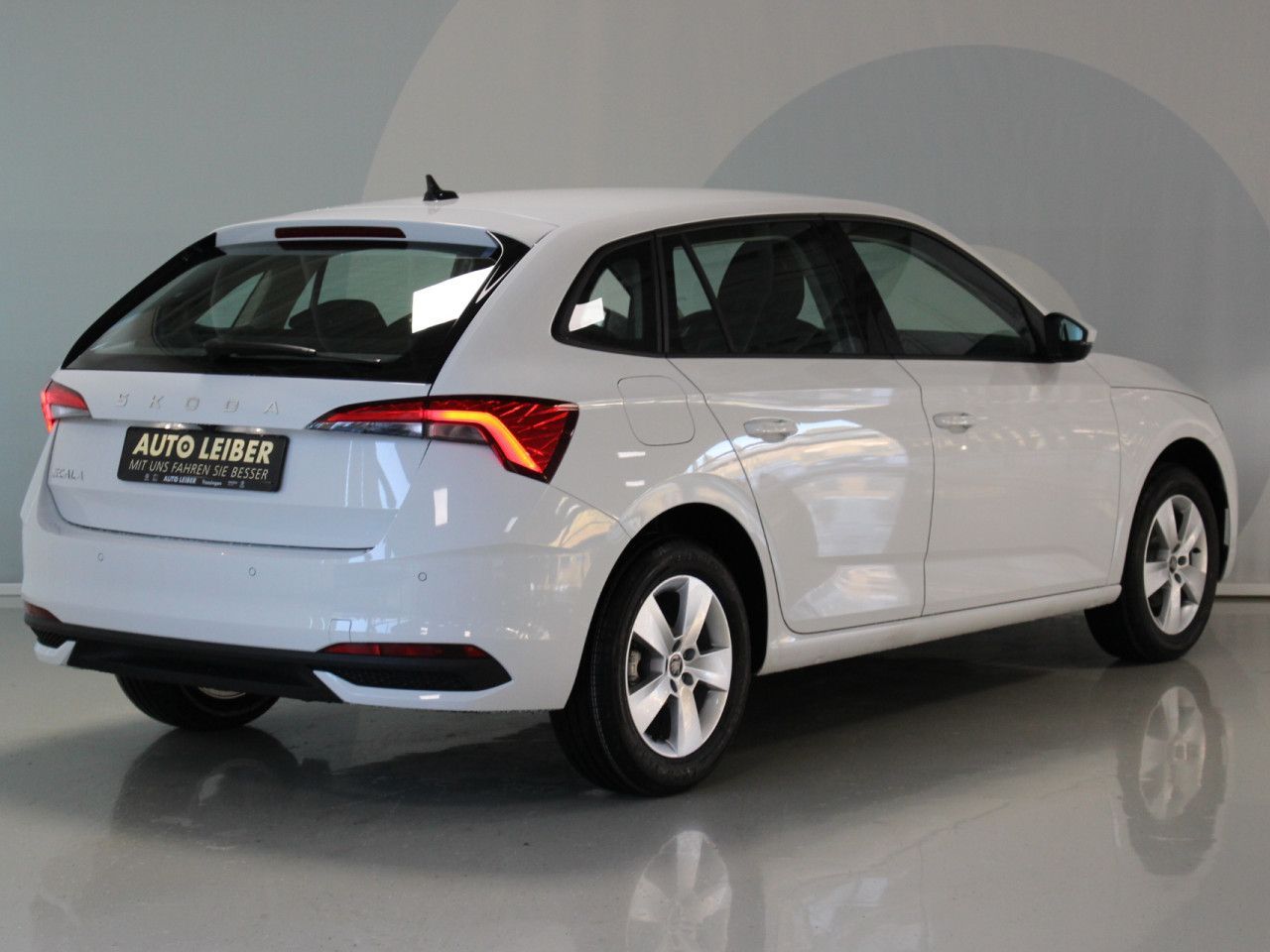 Fahrzeugabbildung SKODA Scala 1.0 TSI Selection LED/RFK/SHZ/LANE