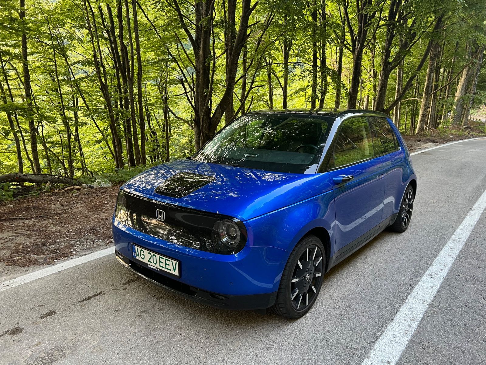 HONDA e