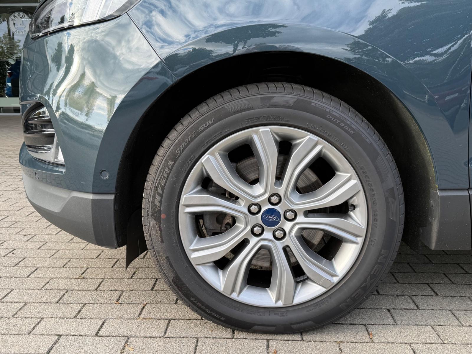 Ford Edge Titanium 4x4/AHK/ACC/Lane/App/SHZv+h/elKlap