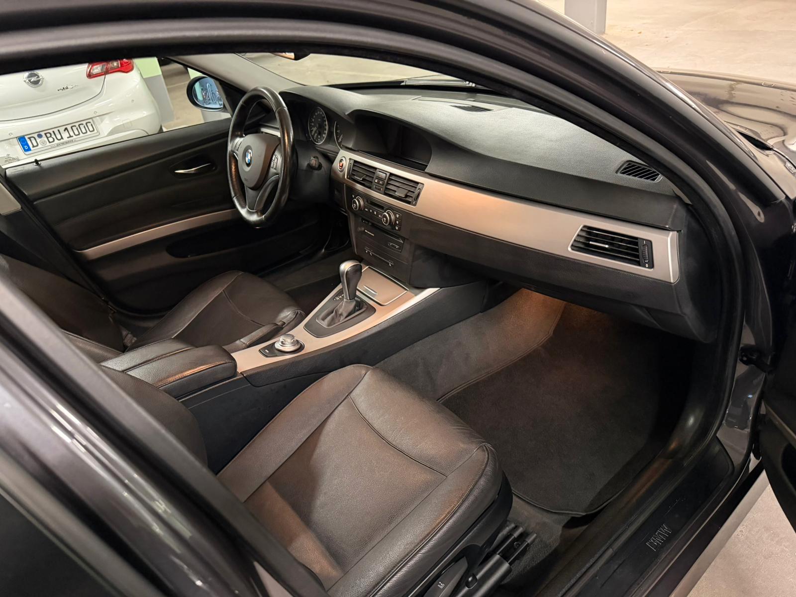BMW 320 2007 — photo 11