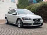 Volvo C30 2.5 T5 Momentum Contrast Edition - Volvo C30 Edition mit Benzin-Antrieb