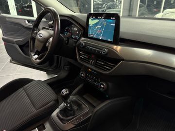 Ford Focus - 11