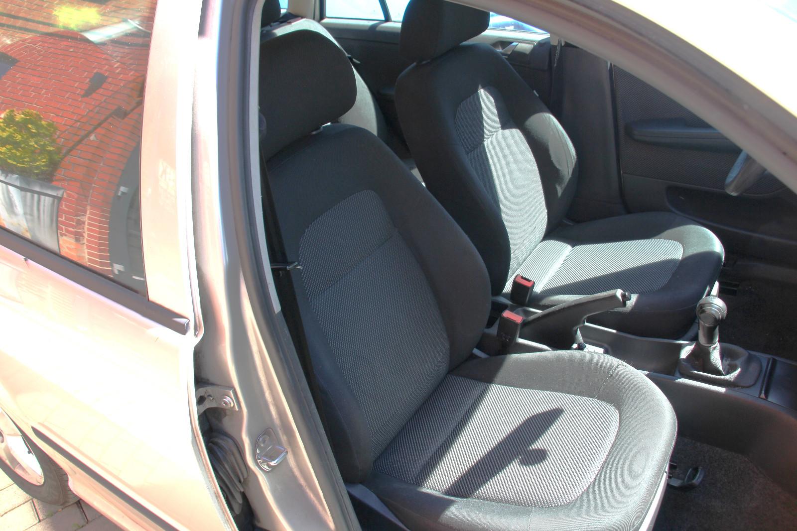 Skoda Fabia 2006 — photo 12