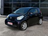 Toyota IQ 1.0 - Toyota IQ: Kleinwagen