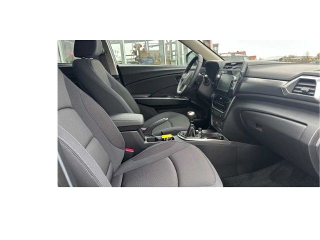 Fahrzeugabbildung Ssangyong Tivoli Spezial SHZ Spurhalteass. Fernlichtass. R