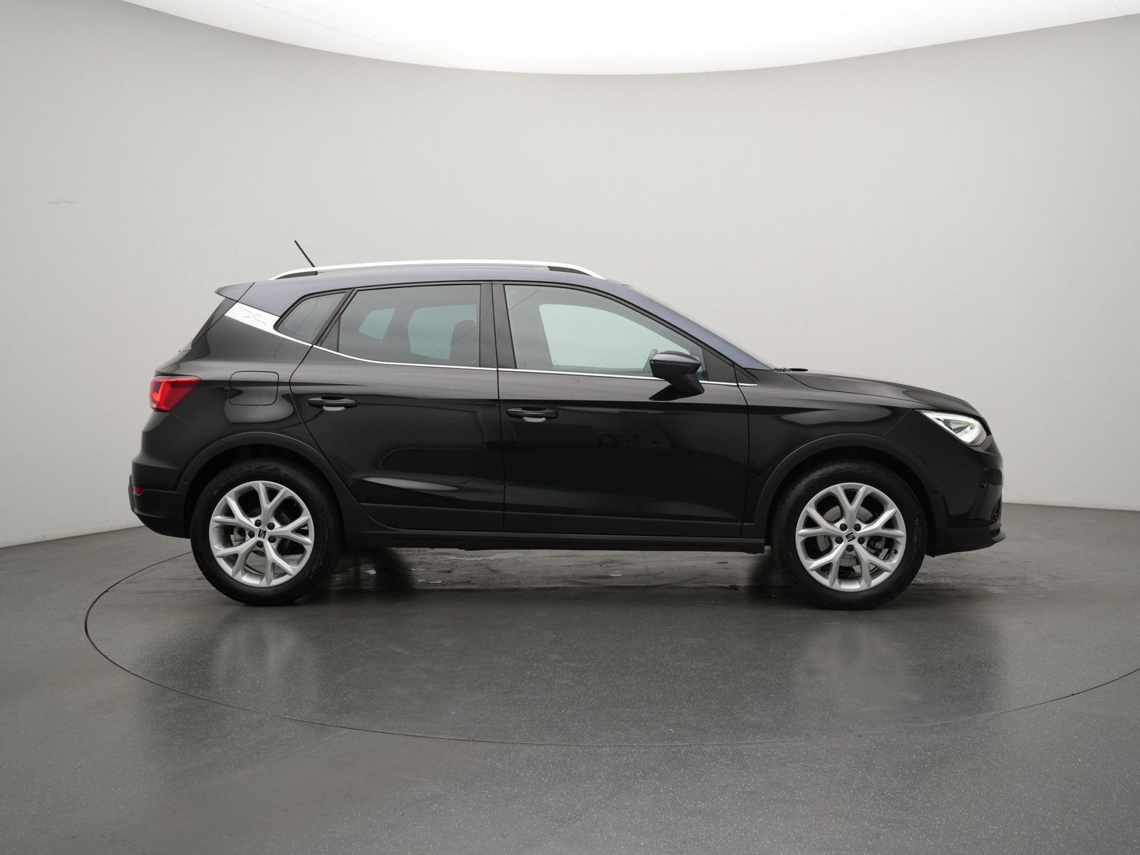 Seat Arona - Bild 3