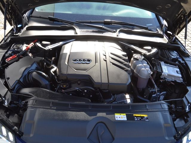 A4 Avant 35 TFSI S-tronic Advanced AHK/LED/17-ZO