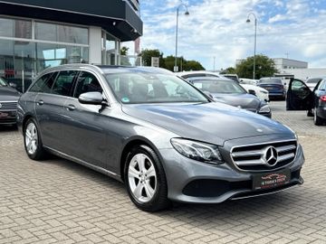 Mercedes E 220 - 3