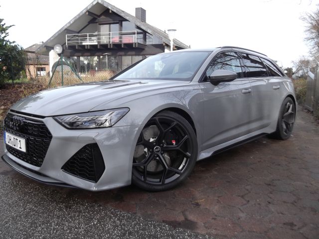 Audi RS6 Avant Performance/B&O/22"/PANO/Matrix/Abgas/