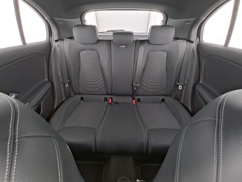 Fahrzeugabbildung Mercedes-Benz A 180 d PROGRESSIVE*APPLE-CARPLAY*KAM*WINTER-PAK