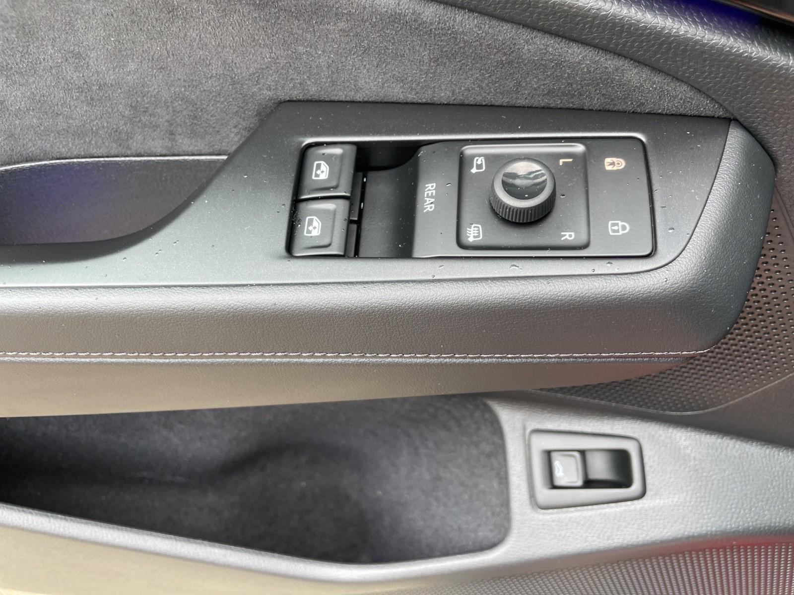 Volkswagen ID.7 Tourer Pro +AHK+MATRIX+AREA-VIEW+NAVI+LED++