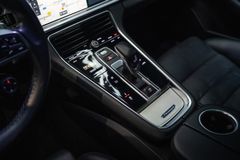 PORSCHE Panamera Turbo*360*PANO*MEMORY*S.-CHRONO*MATRIX*