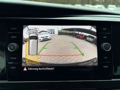 Fahrzeugabbildung Volkswagen T6.1 Multivan 150PS Navi Sitzh 3xKlima Sitzh Cam