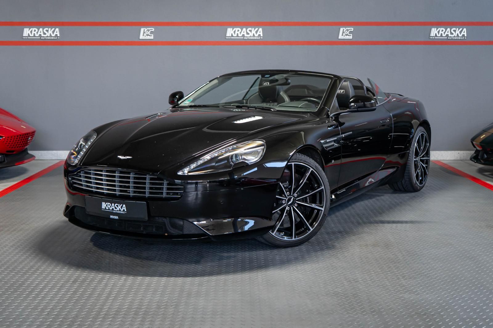 ASTON MARTIN DB9