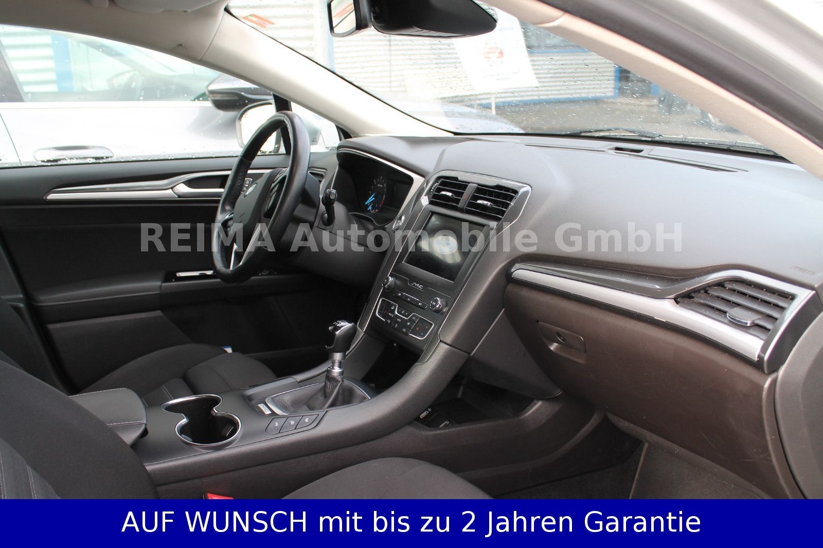 Fahrzeugabbildung Ford Mondeo Turnier, LED, NAvi, Winterpaket, PDC