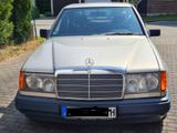 Mercedes-Benz E 260 Typ W124 - Mercedes-Benz E 260 von privat