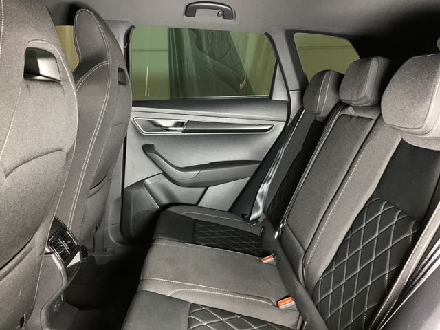 Fahrzeugabbildung Skoda Karoq Sportline 1.5 TSI DSG/Navi/ACC/SHZ/Matrix