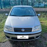 Fiat Punto 1.2i cat 5 porte ELX - Fiat Punto ELX mit Benzin-Antrieb