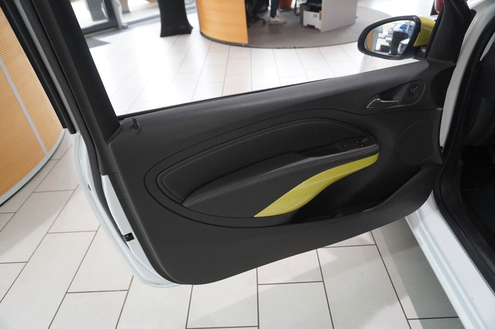 Fahrzeugabbildung Opel Adam 1.2 JAM KLIMA/SPORT/TEMP./USB/CITY/TOUCH