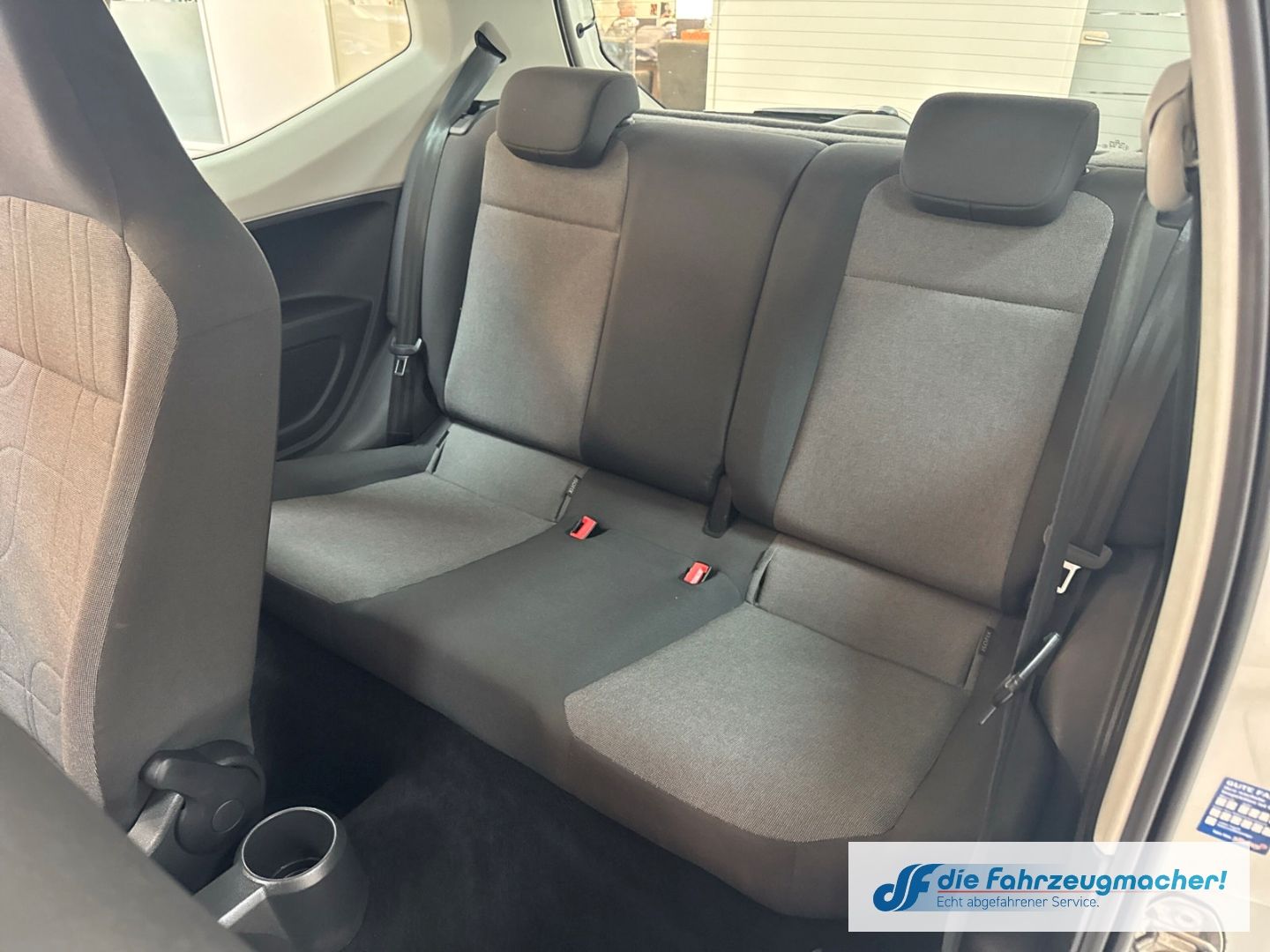Fahrzeugabbildung Volkswagen up! move BMT Klima teilb.Rücksb AUX MP3 CD eFH T