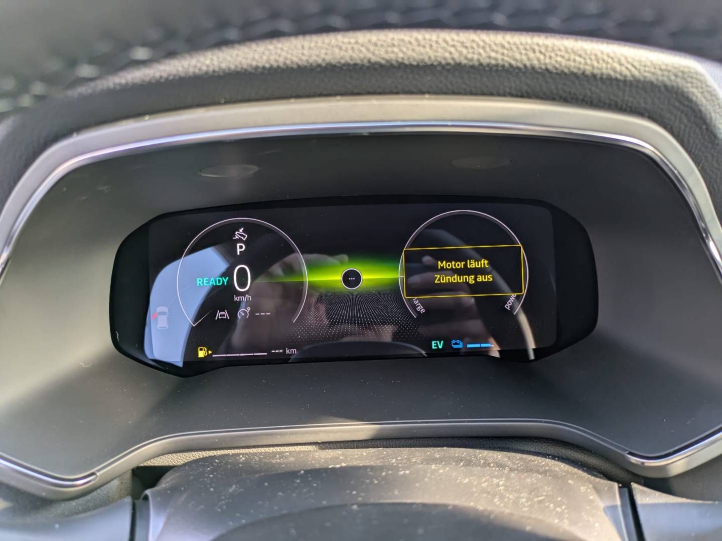 Fahrzeugabbildung Renault CAPTUR Evolution E-TECH Full Hybrid 145