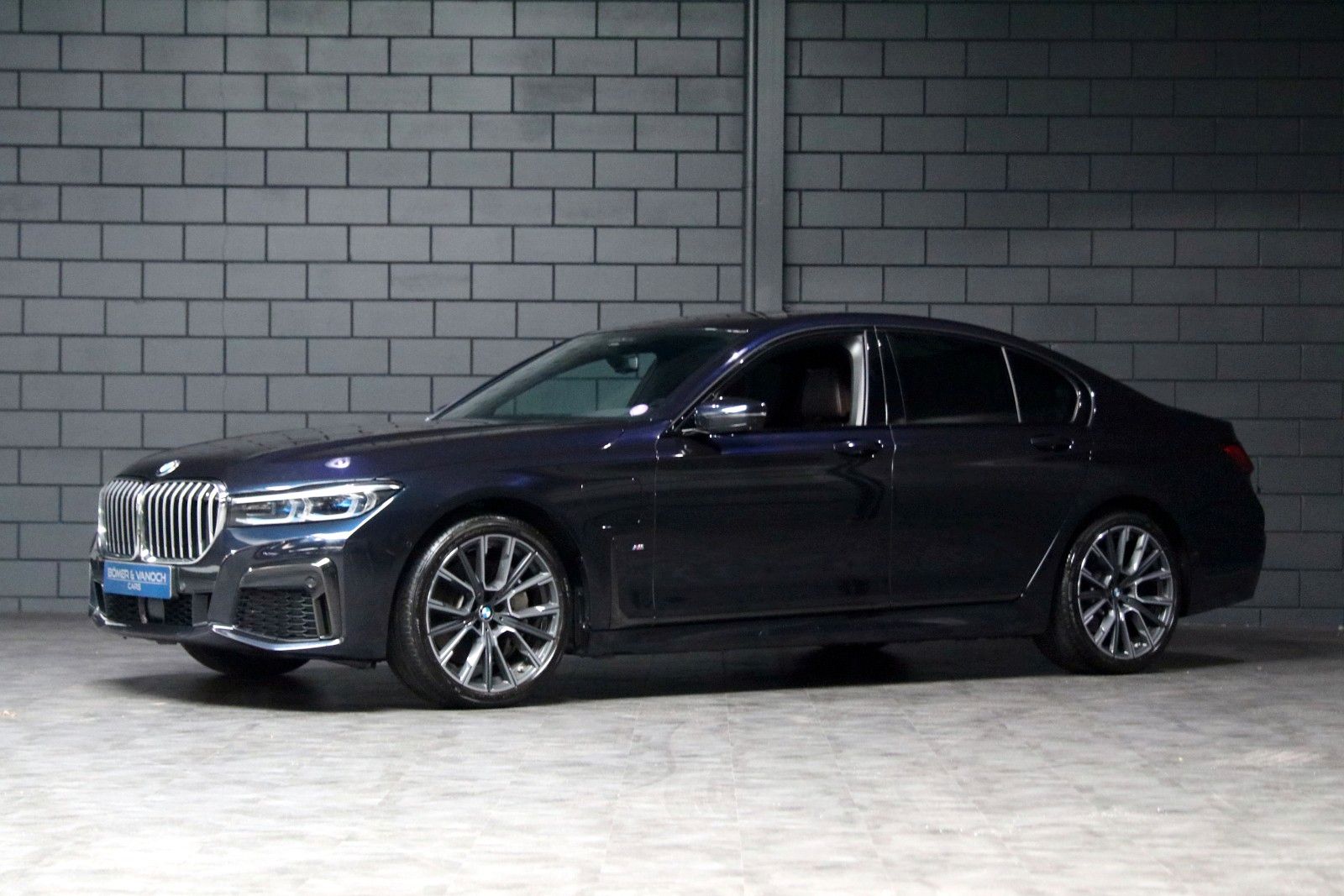 BMW 745 e M Sport Exklusiv Laser HUD Harman 20"