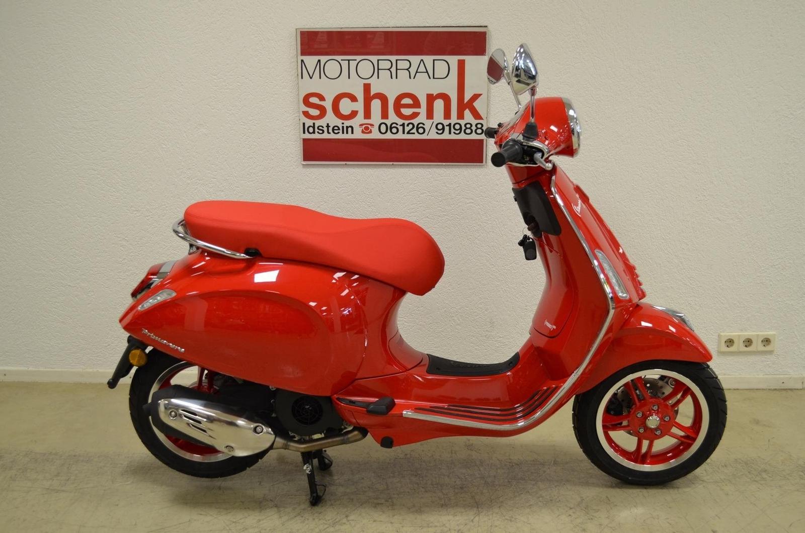 Vespa Primavera 125 (RED) E5+