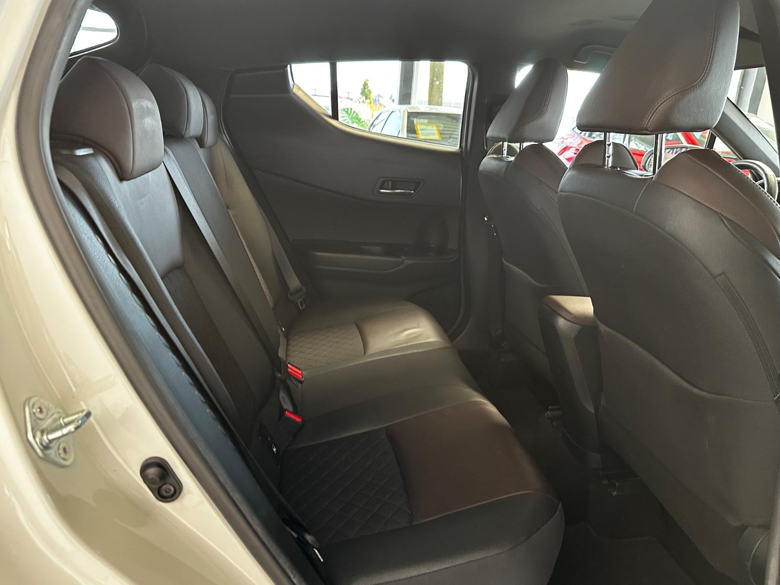 Toyota C-HR Hybrid Lounge,AHK,LED,KAMERA,SCHECKHEFT,