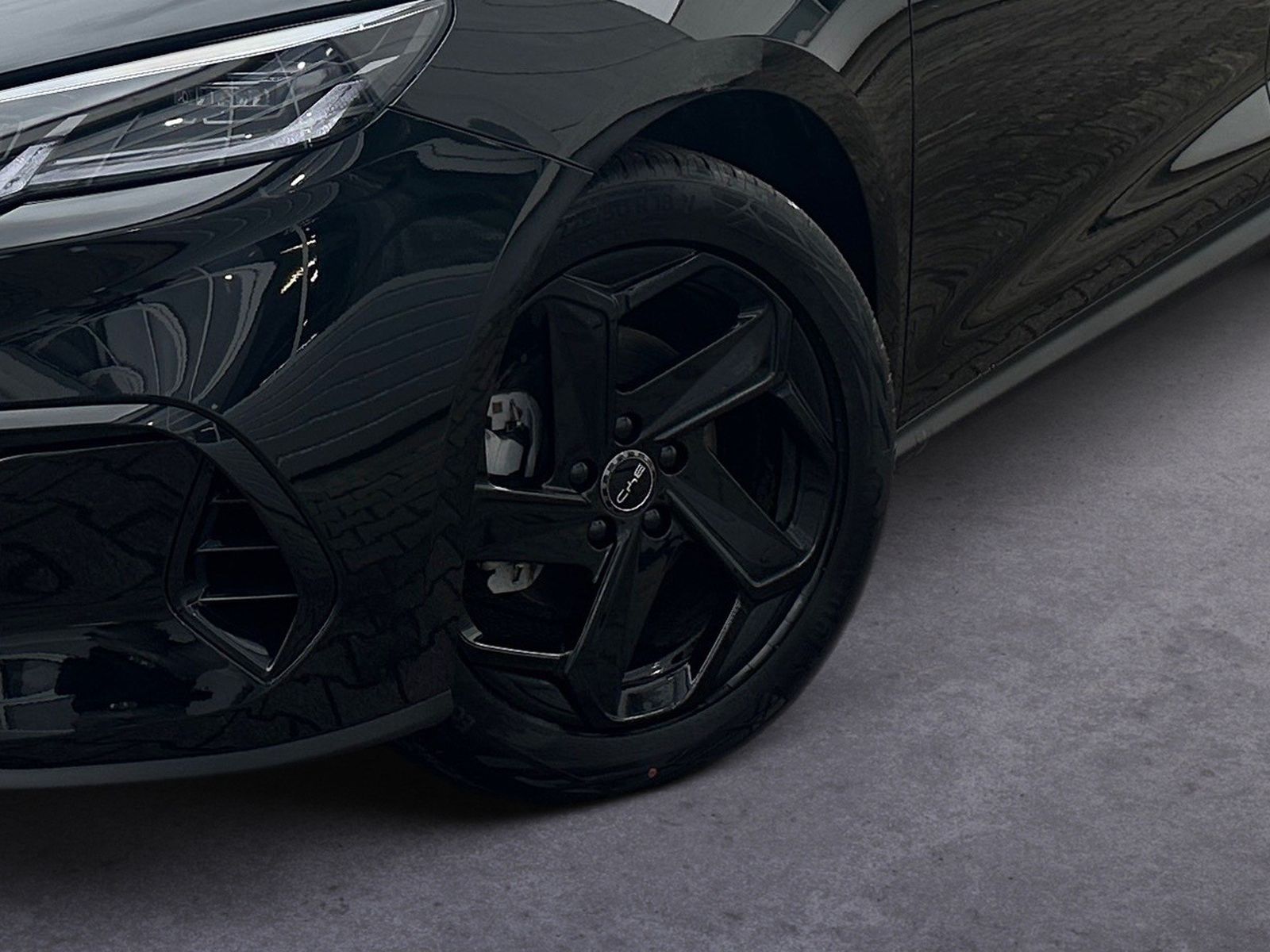 BYD SEAL 6