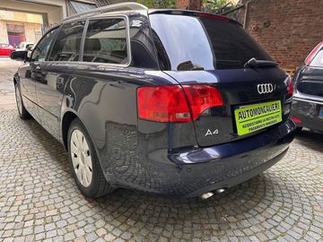 Audi A4 - 11