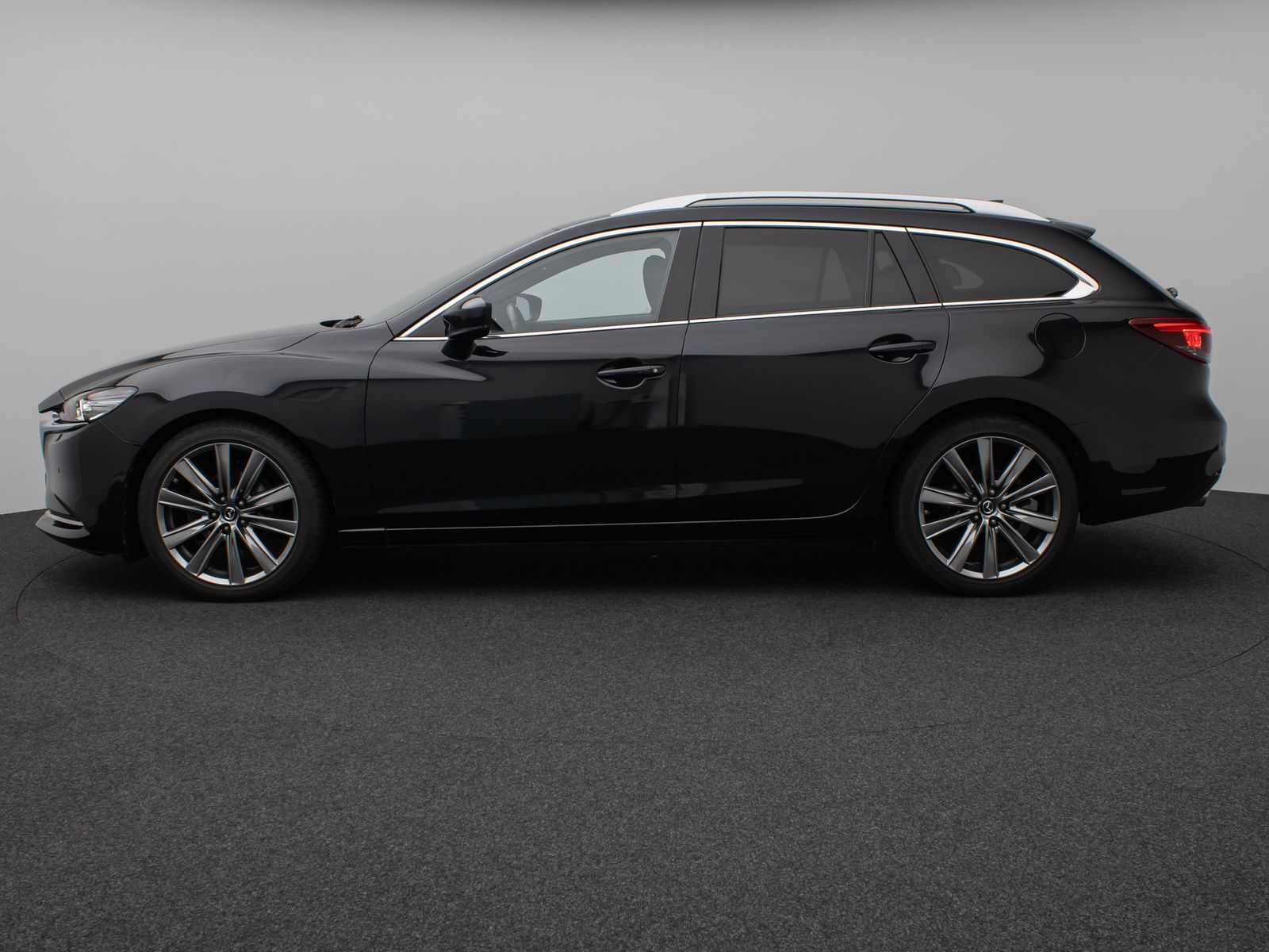 Fahrzeugabbildung Mazda 6 Sports-Line 2.5 ACC Lenkrhzg BOSE 360°Komfort