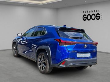Lexus UX - 3