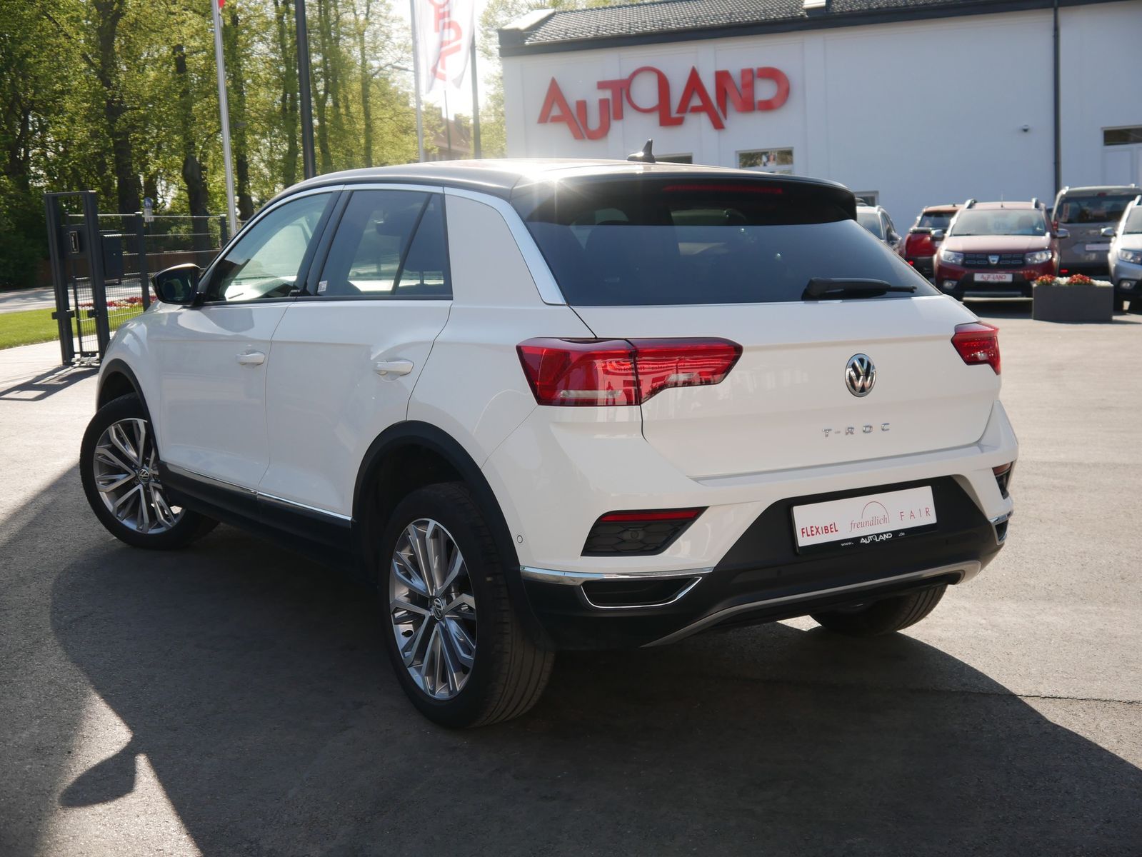 Volkswagen T-Roc 1.5 TSI IQ.DRIVE LED Navi ACC Sitzheizung imagem 3