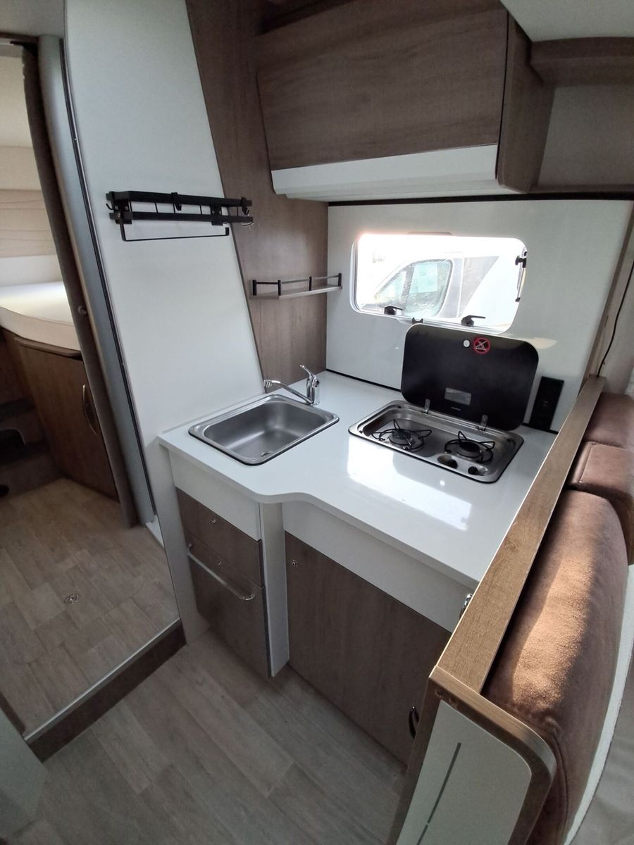 Fahrzeugabbildung Mooveo Tei 74 EBH Markise,Sat,TV,Hubbett,RK