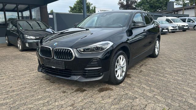 BMW X2 sDrive20d Advantage LED SHZ PDC DAB+ KAMERA