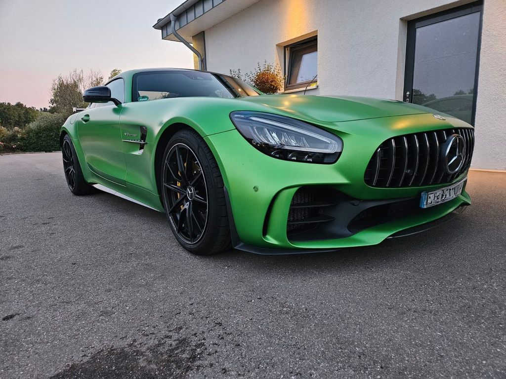 Image of Mercedes-Benz AMG GT R