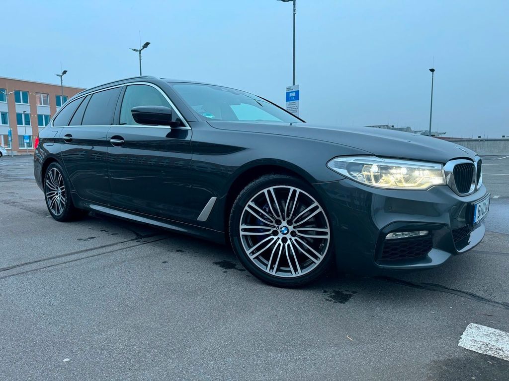 Image of BMW 530