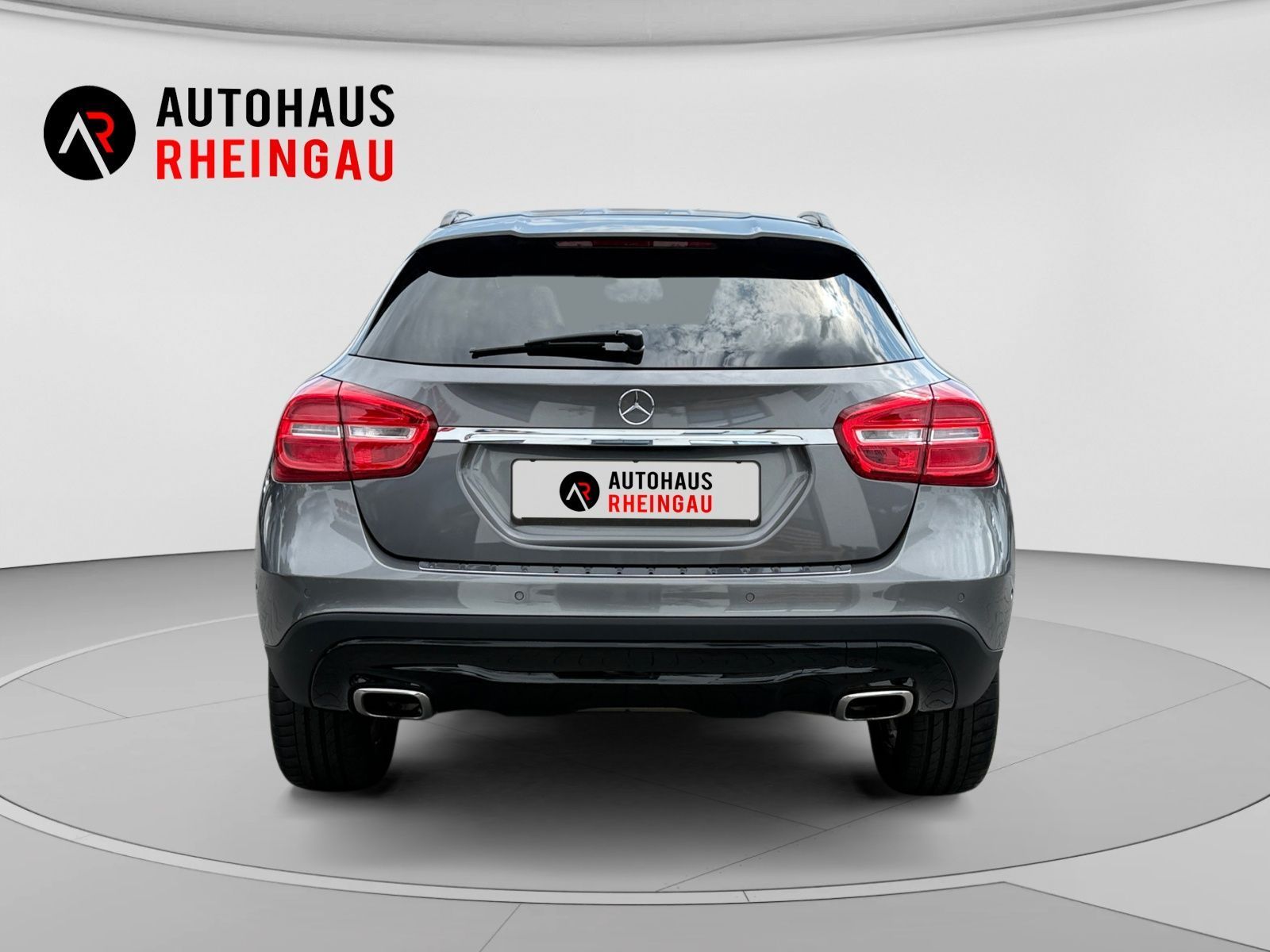 Fahrzeugabbildung Mercedes-Benz GLA 250 Score 4Matic RFK PANO MEMORY