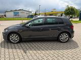 Volkswagen Golf 1.5 TSI R-Line *LED*Kamera*Navi*ACC*PDC* - Gebrauchtwagen in Freiburg