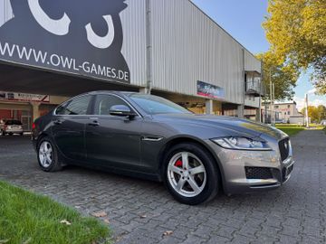 Jaguar XF - 2