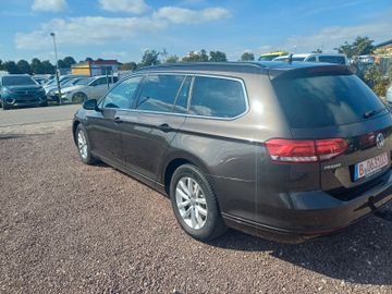 Volkswagen Passat Variant - 4