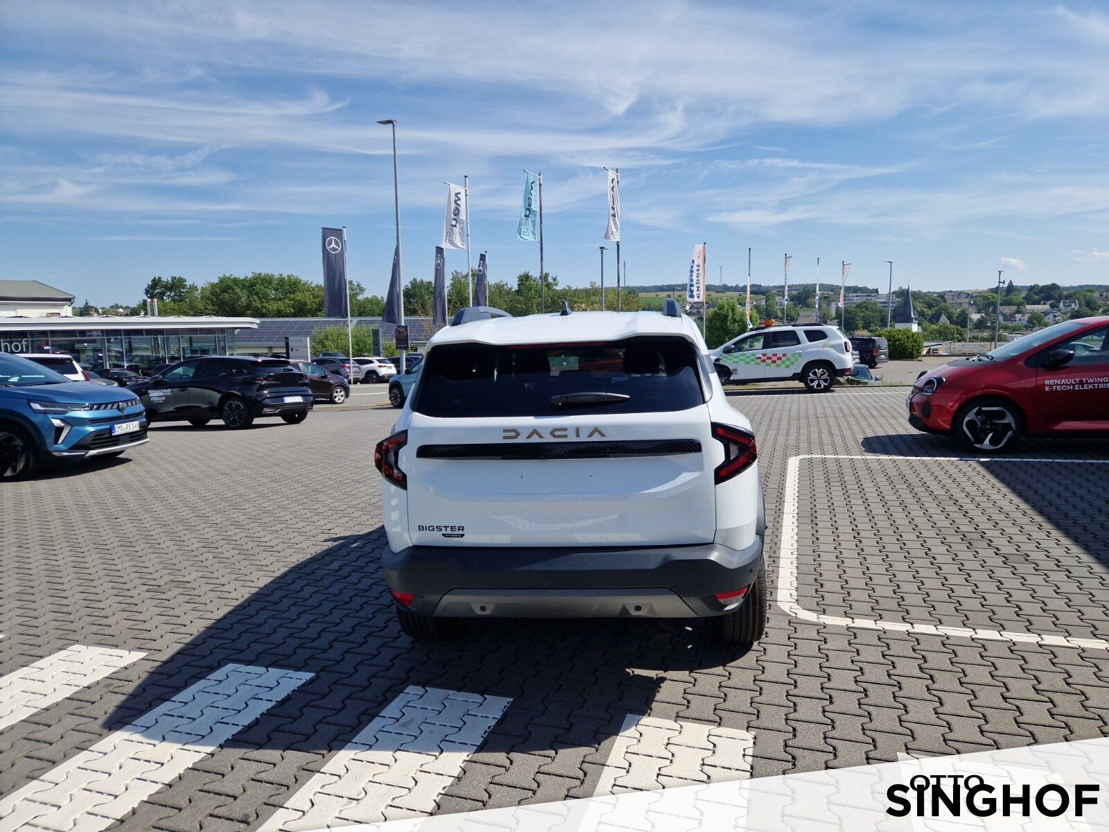 Fahrzeugabbildung Dacia Bigster Extreme Hybrid 155