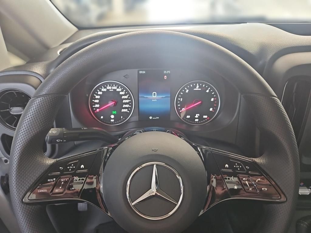 Fahrzeugabbildung Mercedes-Benz Vito 116 Kasten lang MBUX neues Modell 2xSHZ