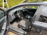 Toyota Avensis Travel 2,2-l-D-CAT Travel - Toyota Avensis: Tr